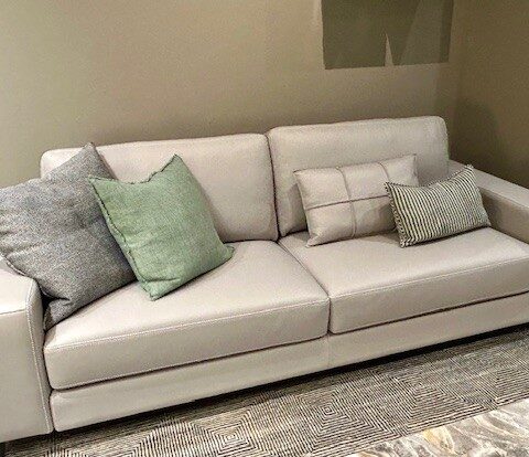 GAMMA BOND SOFA